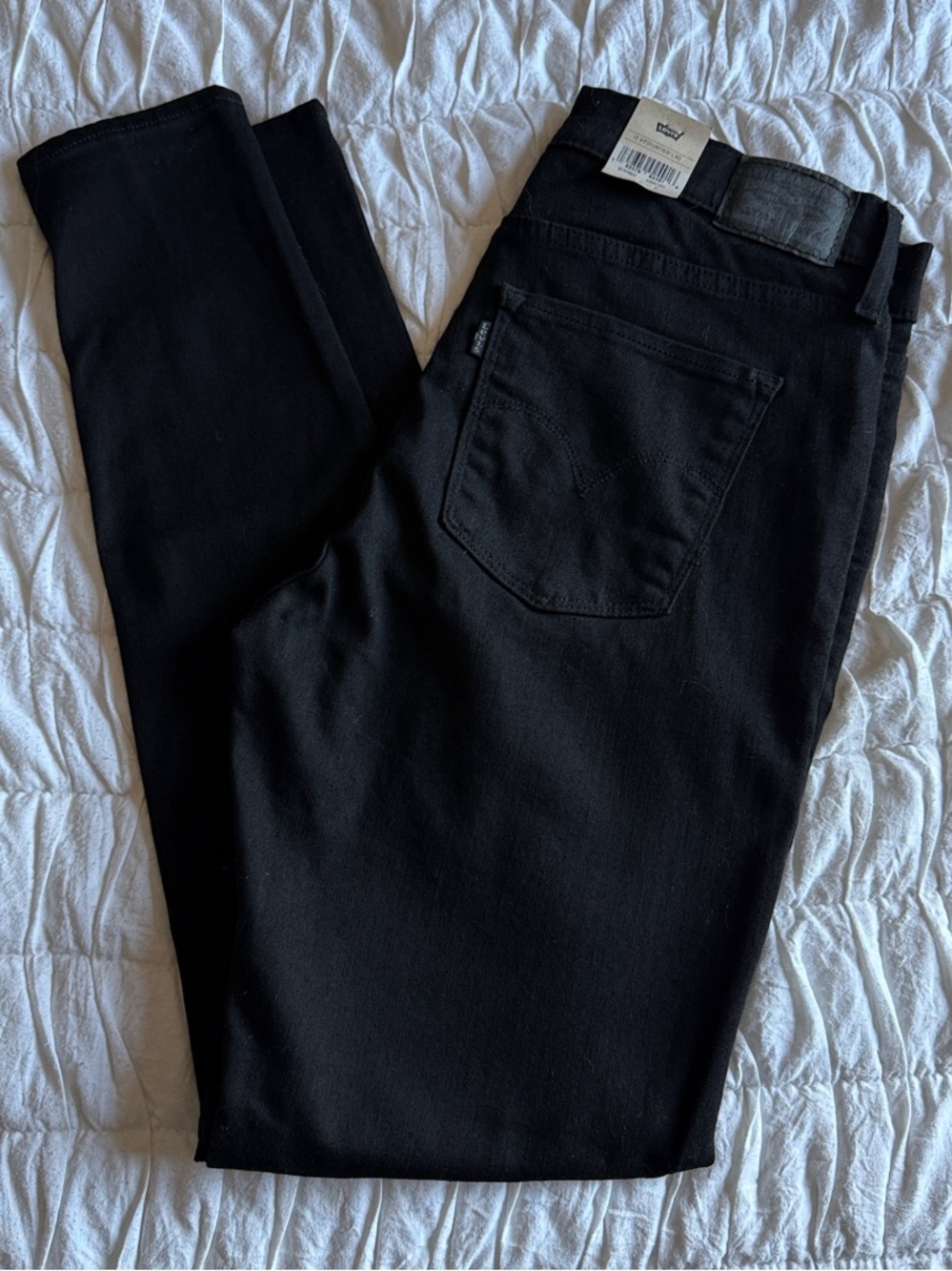 Levi's Women's Skinny Jeans in Black